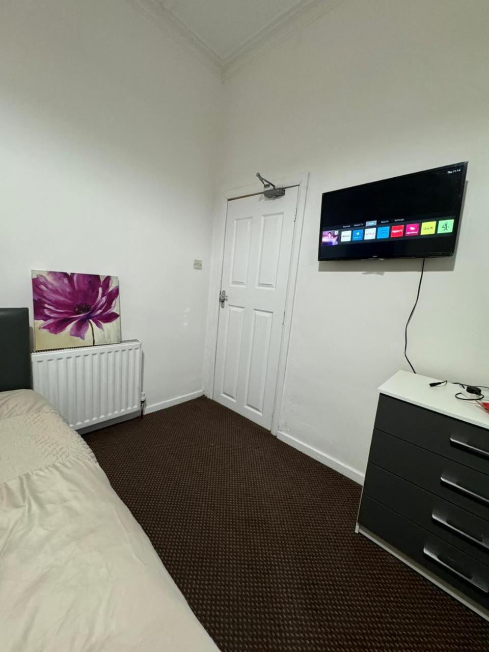 Nice Ensuite Near Cricket Ground Нотингам Екстериор снимка