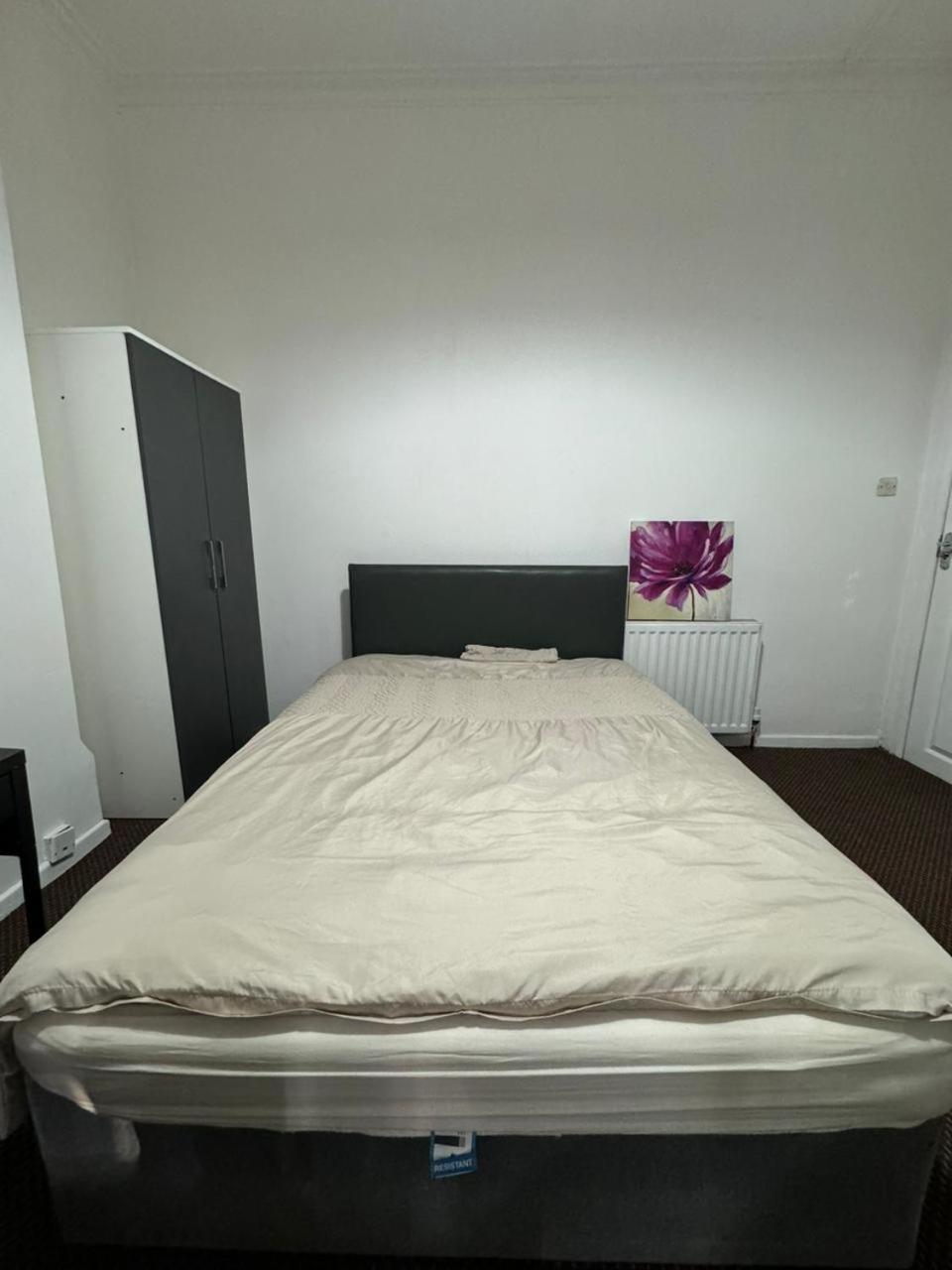 Nice Ensuite Near Cricket Ground Нотингам Екстериор снимка
